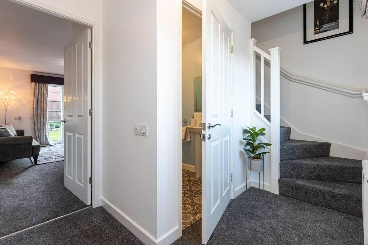 Beautifully Designed 3 Bed House - In Casa vacanze